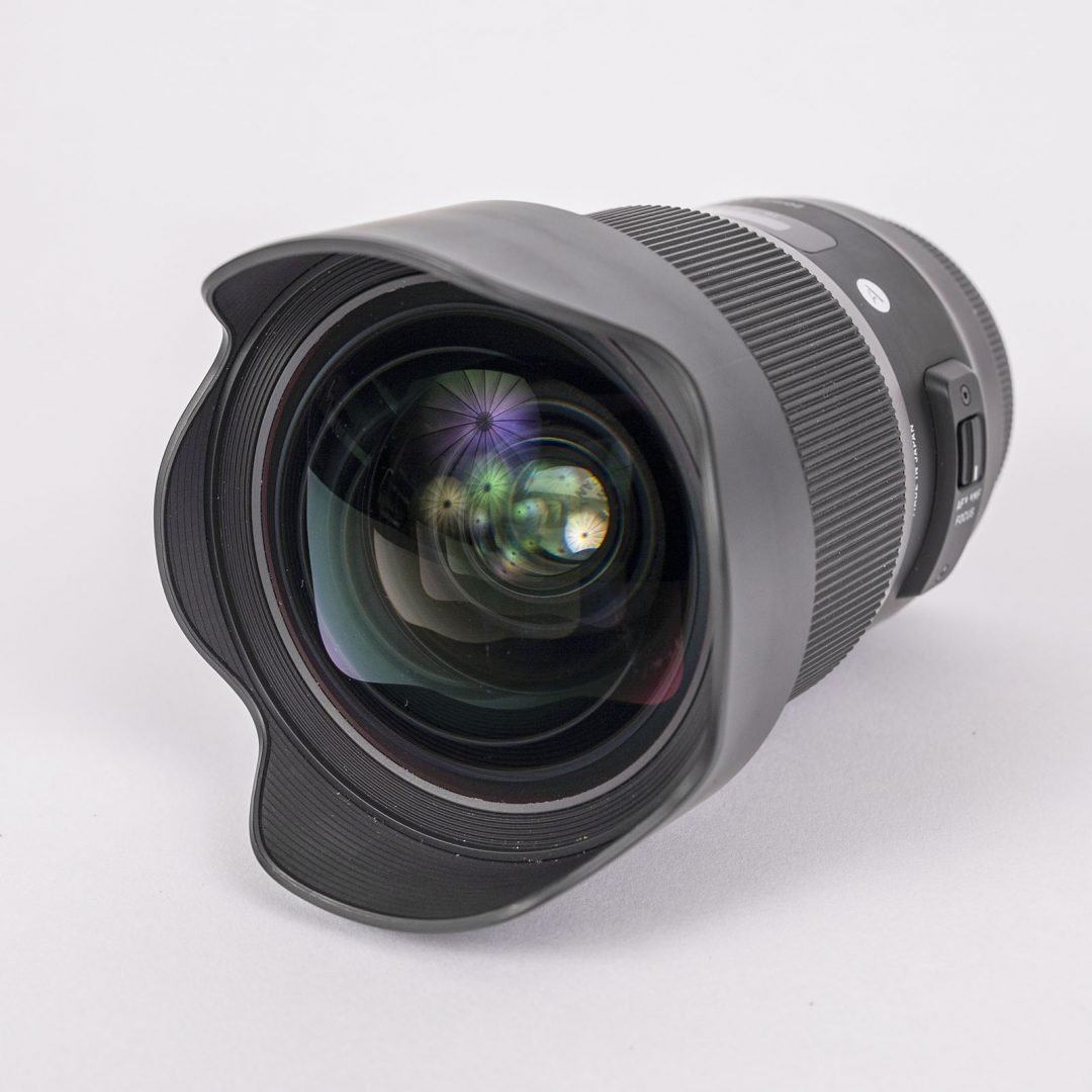 SIGMA (CANON EF) ART 20MM DG HSM F1.4 TSHED